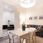 Casa Rorro' Nei Pressi Di Via Roma By Wonderful Italy