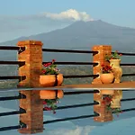 Villa Etna Mare - Pool Villa In Peaceful Location With Breathtaking Views Of The Sea, Mt Etna & Taormina -