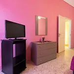 Coraci House