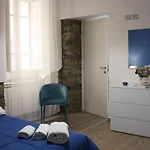 Azzurro Apartment