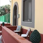 Azzurro Apartment