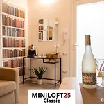 Miniloft25