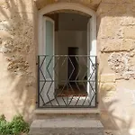 La Casetta In Centro Storico: Pantelleria 9