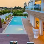 Villa Tinadea