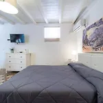 Casa Talete Cozy Apartment In Ortigia - First Floor
