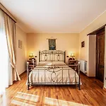 Villa Lara