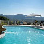 Villa Olimpia 6&2, Emma Villas