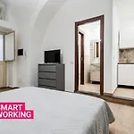 Trinita' 57 Apartments By Wonderful Italy