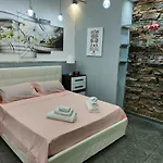 Piazza Bovio Home