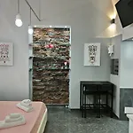 Piazza Bovio Home