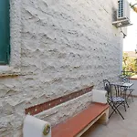 Stunning Apartment In Marina Di Ragusa