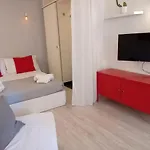 Studio10