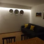 Via Roma 28