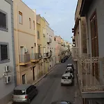 A Due Passi Dal Centro