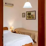 Casa Vacanze Villa Angela In Sicilia House Country Per 5