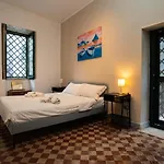 Cortile Del Nespolo