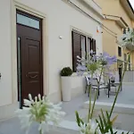 Agapanthus Holiday Home