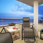Nice Home In Kaukana With Kitchenette