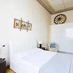 Quattro Canti Luxury Apartment