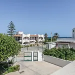 3 Bedroom Beautiful Home In Marzamemi