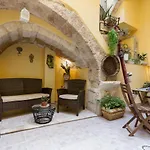 Casa Nagale- Una Suite Di Charme Nel Cuore Di Ortigia A 50 Mt Dal Mare