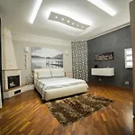 Bea'S House