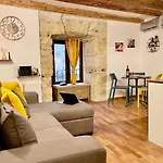 Corrieri Little Apartment