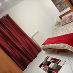 Lady'S House