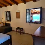 Casa Motta Camastra, Panoramahouses, Prive Zwembad En Free Wifi