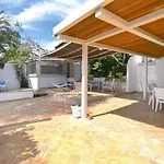 Holiday Home With Sea View In Fontane Bianche