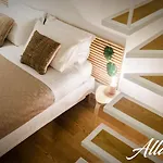 Alla Dogana Suite