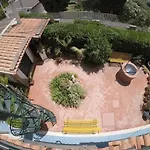 Appartamento In Villa Mora Vicino Al Mare- Wi-Fi