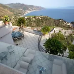 Bellavista House