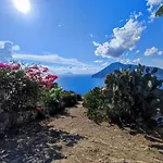 Attico In Centro Con Vista Mare E Monti!