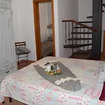 Domunua Holiday House