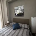 Friends & Family Apartment - Free Parking Car