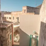 Natural House