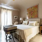 Vjp Magione Suites