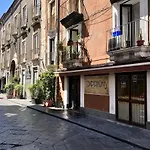Ambra House