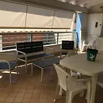Il Timone Di Via Del Mare