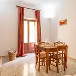 La Tuppilla Apartment A Pochi Passi Dal Porto