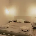 Athena Apartment- Ortigia Holidays