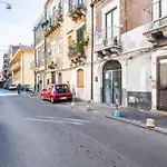 Catania Lovely Apartment Near The Center