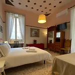 Montello Guest House & Apartment