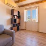 A Look At Ortigia - Bright Apartment