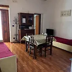 Casuzza Maniace, Vicolo Plemmirio Siracusa