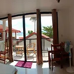 Talindak Beach Cottages