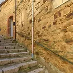 2 Bedroom Gorgeous Home In Tusa