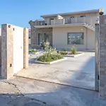 Villa Sele Fontanebianche - Sud