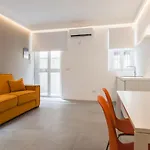 Cutrone Romantic Apartments By Wonderful Italy
